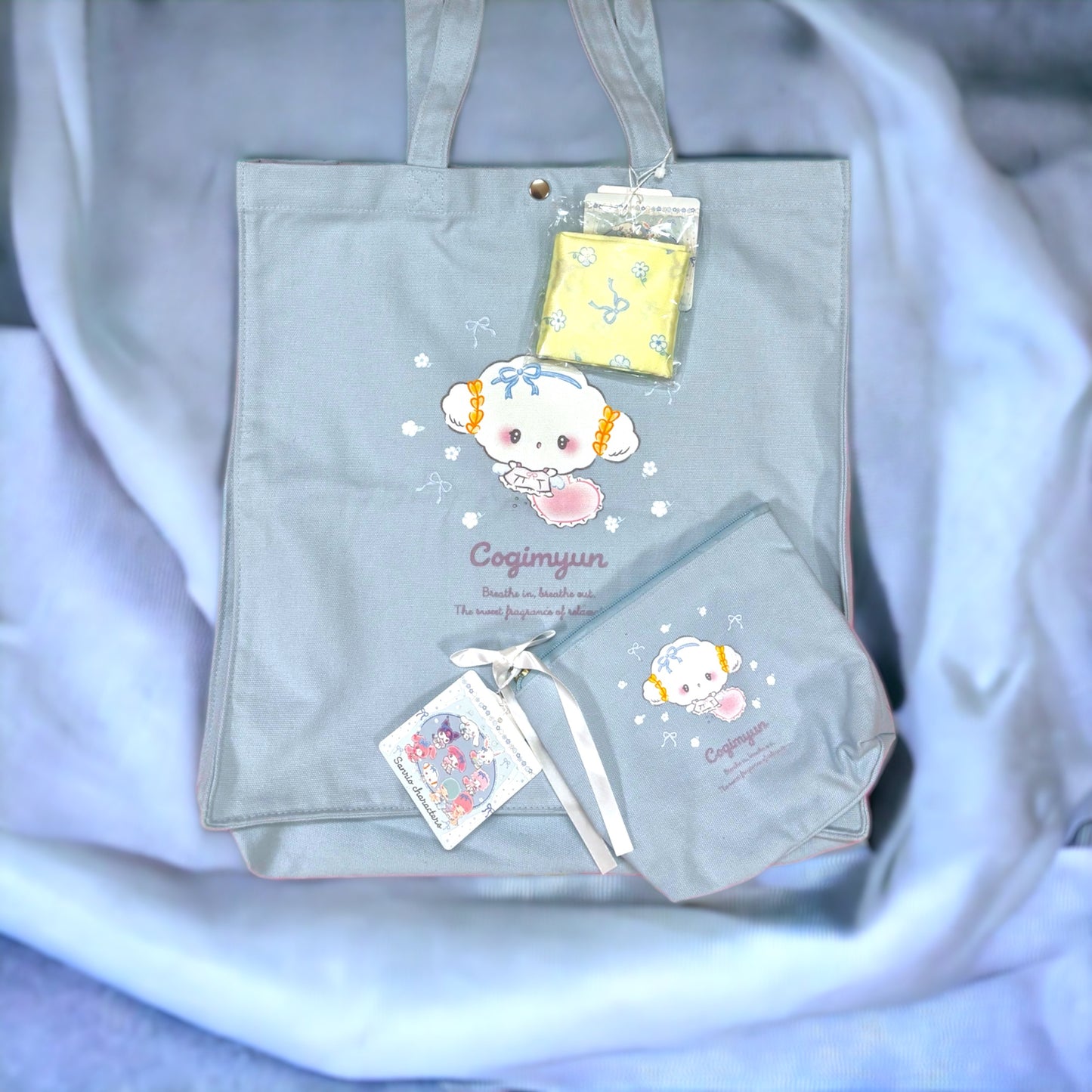 Sanrio Cogimyun Dreamy Canvas Tote and Pouch Set